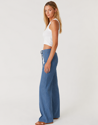 Elliott Lounge Pant in Sundance Sky Level99