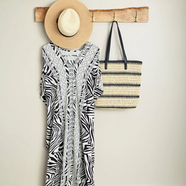 Lulu Tote Bag in Black & Natural - Time Out Clothing