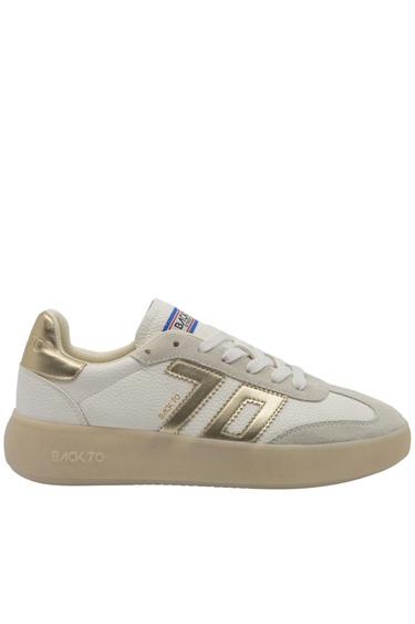 Back 70 Brooklyn L26 sneaker in white and gold – flat side profile with metallic gold "70" logo and Back 70 heel tab