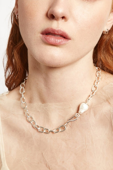 Barouqe Pearl Chain Link Necklace - Time Out Clothing
